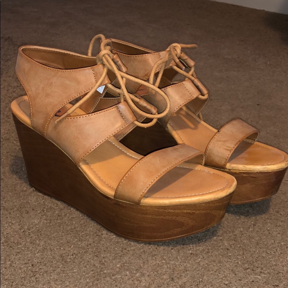 Rocket Dog wedges
